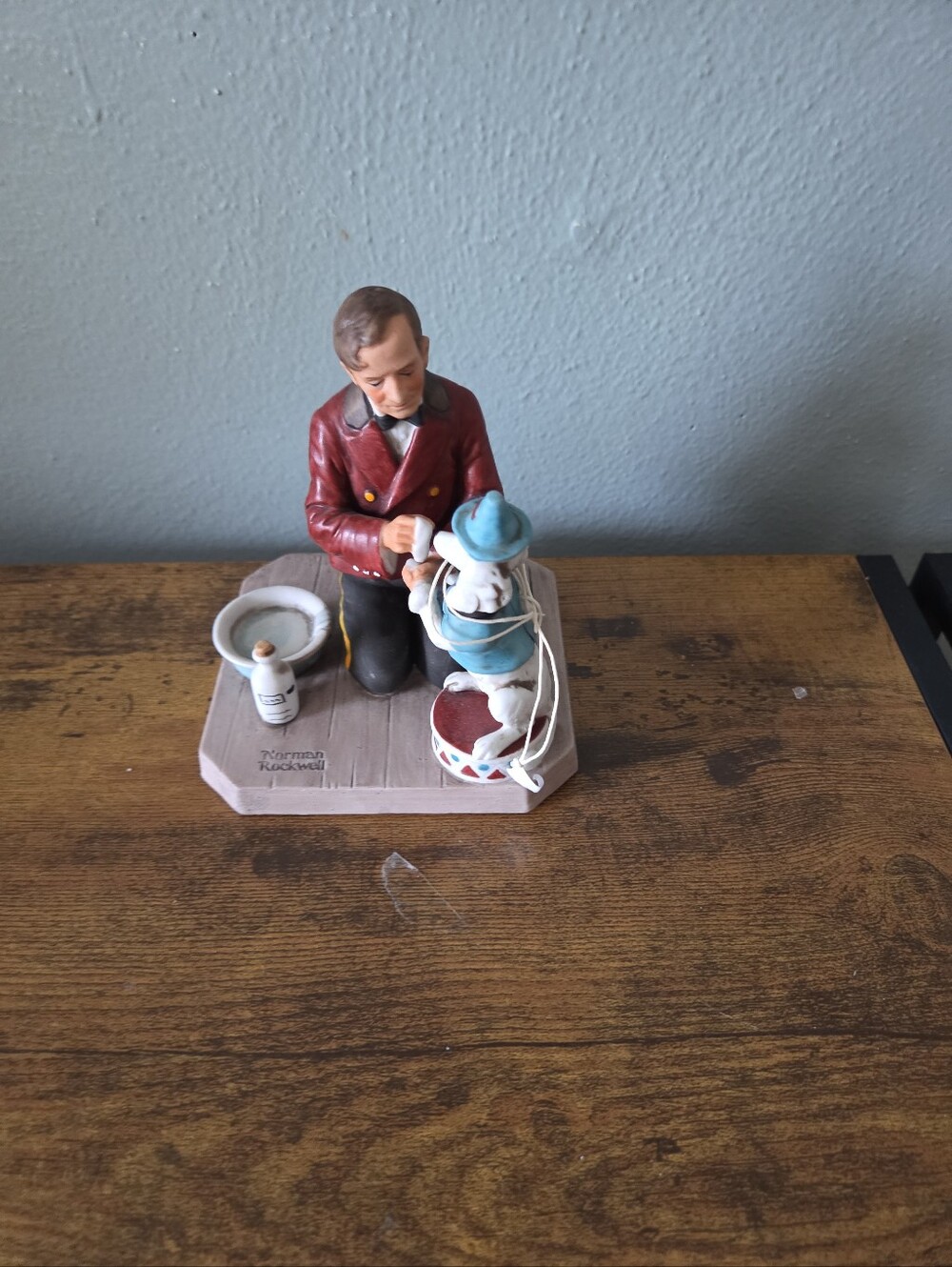Vintage Norman Rockwell "While The Audience Waits Porcelain Figurine.  1981
